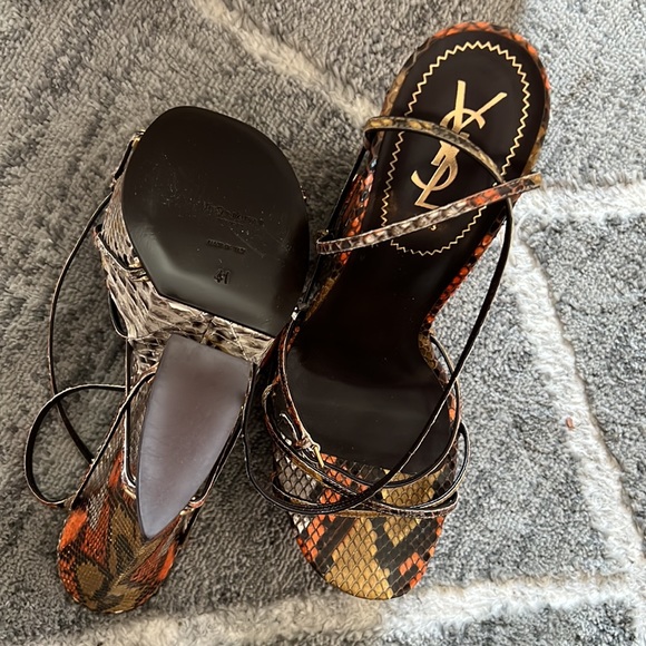 YSL size 41 snake skin wedges. Never worn! - Picture 6 of 6